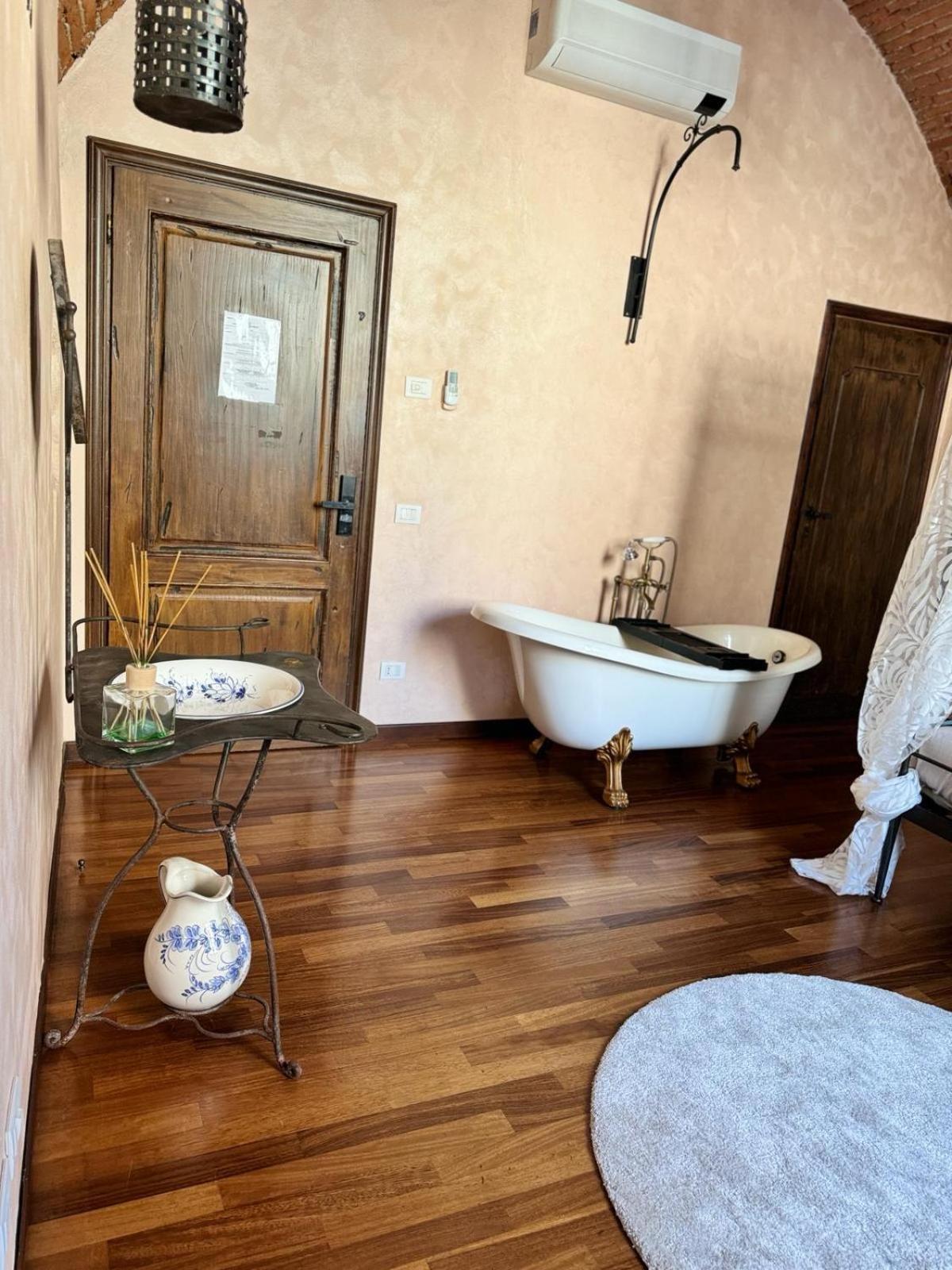 Luxury Corte Dei Nobili Λούκα Εξωτερικό φωτογραφία